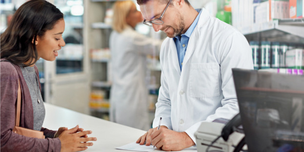 Le pharmacien correspondant arrive