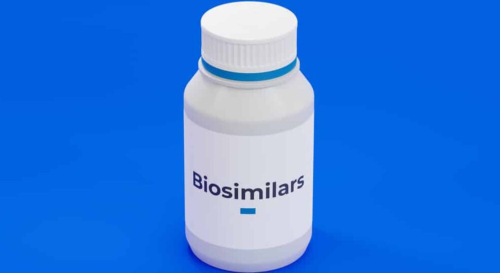 Substitution biosimilaire : la fronde des associations de malades ressurgit