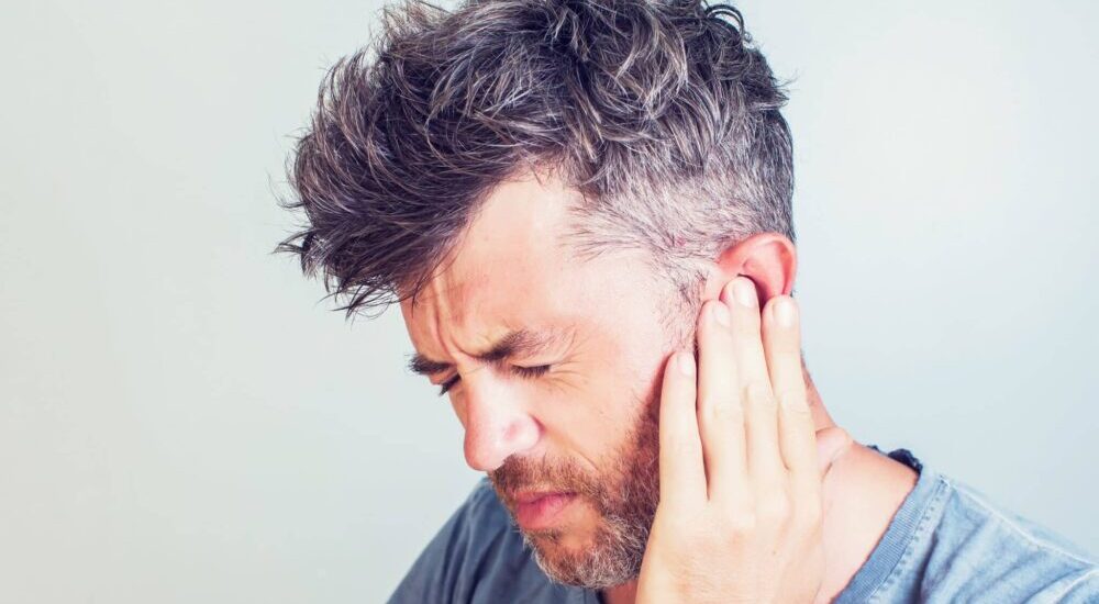 “J’ai mal à l’oreille !” : que conseiller face aux otalgies ?