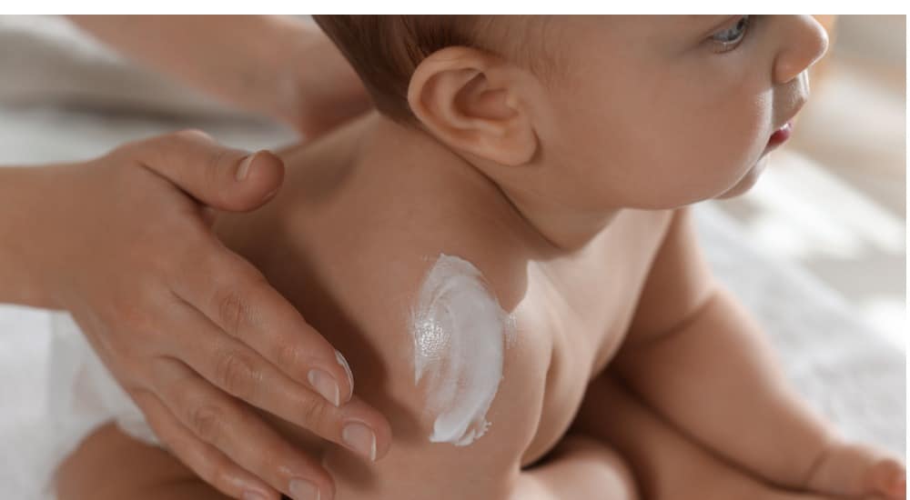 Mitosyl® lance une nouvelle eau nettoyante pour bébés et enfants